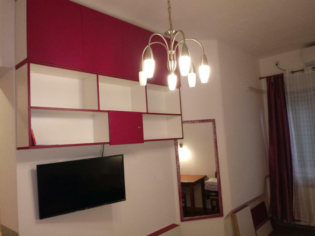 Appartamento Slavija Square Belgrado Esterno foto