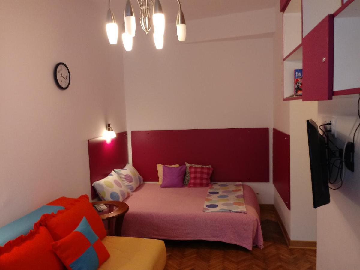 Appartamento Slavija Square Belgrado Esterno foto